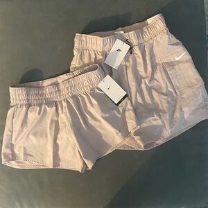 Nike Small Shorts NEW Nike Shorts Running